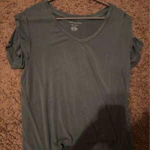 american eagle t shirt